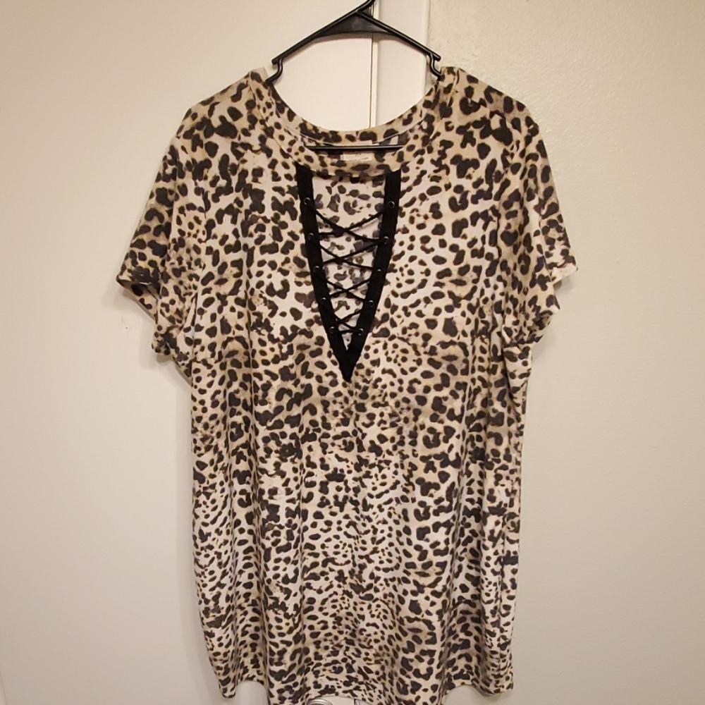 Leopard/cheetah lace up tunic